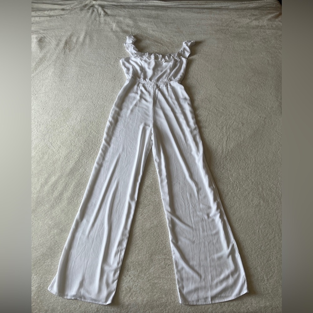 Francesca’s Collection Ruffled Wide Leg Jumpsuit Cover Up - Picture 2 of 6